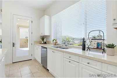  15882 Winecreek Dr, San Diego, CA 92127 - Photo 8