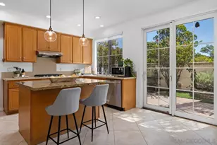 5381 Renaissance Ave, San Diego, CA 92122 - Photo 16
