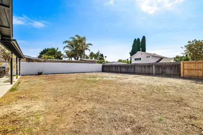  3027 Linda Dr, Oceanside, CA 92056 - Photo 26