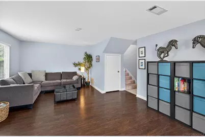  234 Riverview Way, Oceanside, CA 92057 - Photo 4