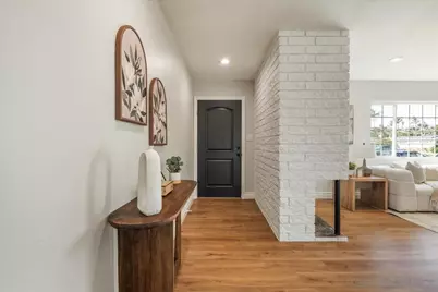  2705 Kobe Dr, San Diego, CA 92123 - Photo 2