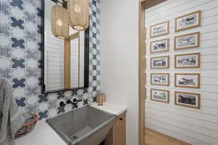 15550 El Camino Real, Rancho Santa Fe, CA 92067 - Photo 14