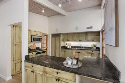 5145 San Aquario Dr, San Diego, CA 92109 - Photo 16