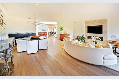  231 Bonair St, La Jolla, CA 92037 - Photo 8