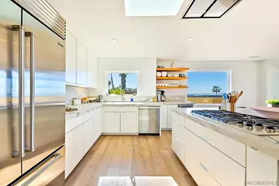  231 Bonair St, La Jolla, CA 92037 - Photo 16