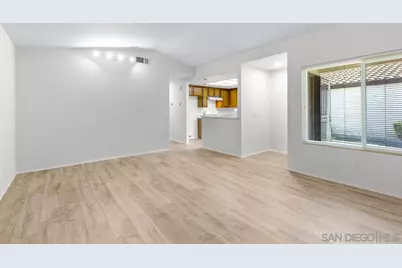  270 Smoke Tree Place, Oceanside, CA 92057 - Photo 18