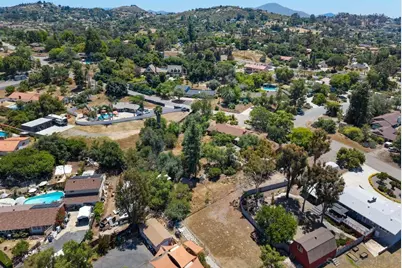  2004 Shire, El Cajon, CA 92019 - Photo 68