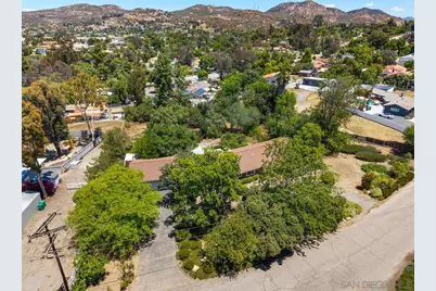  2004 Shire, El Cajon, CA 92019 - Photo 54