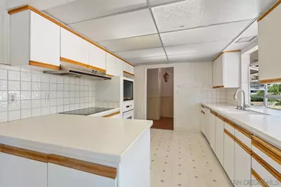  2004 Shire, El Cajon, CA 92019 - Photo 10