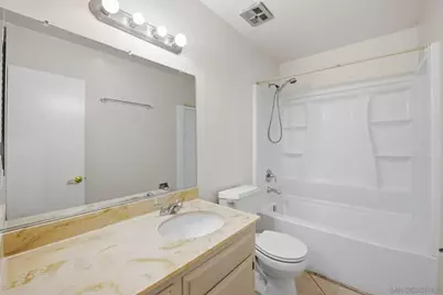  2012 E Mission Ave #11, Escondido, CA 92027 - Photo 14