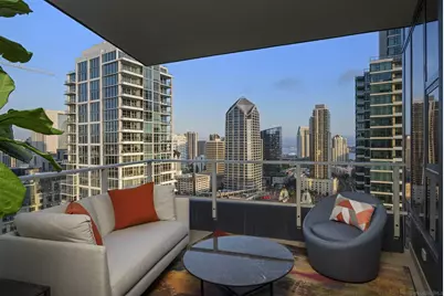 1325 Pacific Hwy. #2704, San Diego, CA 92101 - Photo 1