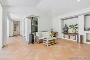 7778 Tierra Tesoro, San Diego, CA 92127 - Photo 6