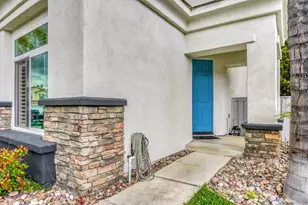 39230 Devotion Ln, Murrieta, CA 92563 - Photo 4