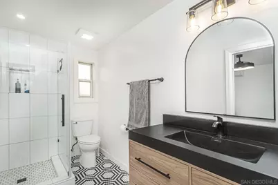  221 B Ave, Coronado, CA 92118 - Photo 22