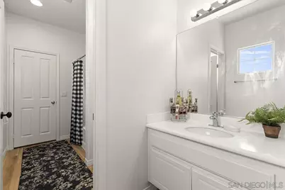  2494 San Clemente Ave, Vista, CA 92084 - Photo 36