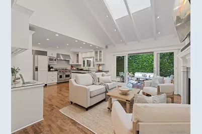  2696 Caminito Prado, La Jolla, CA 92037 - Photo 12