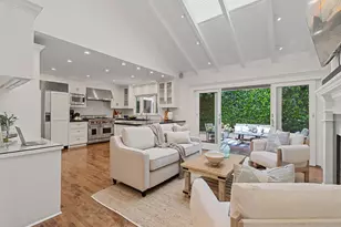 2696 Caminito Prado, La Jolla, CA 92037 - Photo 12