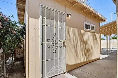  3095 L St, San Diego, CA 92102 - Photo 40