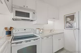 725 Redondo Ct, San Diego, CA 92109 - Photo 10