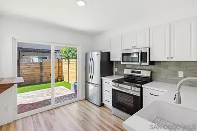  10347 Carefree Drive, Santee, CA 92071 - Photo 6