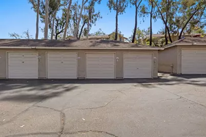  236 Diamond Way #Unit 250, Vista, CA 92083 - Photo 4
