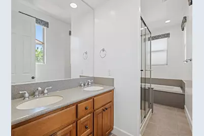  4081 Morrell St, San Diego, CA 92109 - Photo 16
