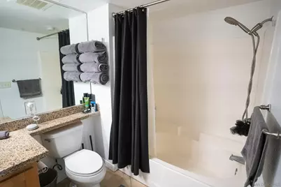  450 J St #4161, San Diego, CA 92101 - Photo 20