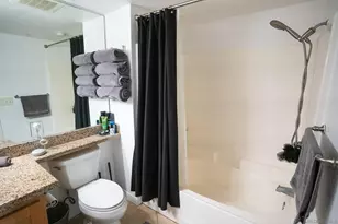 450 J St, San Diego, CA 92101 - Photo 20