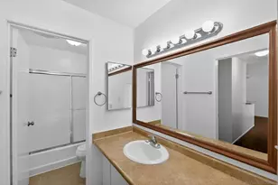 1621 S Hotel Circle, San Diego, CA 92108 - Photo 10