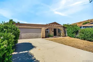 9902 Saddleback Dr, Lakeside, CA 92040 - Photo 2