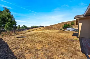 9902 Saddleback Dr, Lakeside, CA 92040 - Photo 14