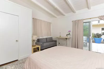  7231 Rue Michael, La Jolla, CA 92037 - Photo 18