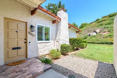  16657 Roca Dr, San Diego, CA 92128 - Photo 2