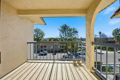  2352 Caringa Way, Carlsbad, CA 92009 - Photo 14