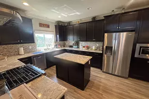 19987 Sunset Oaks Dr, Ramona, CA 92065 - Photo 1