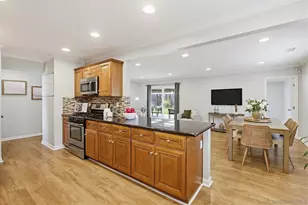 8318 June Lake Dr, San Diego, CA 92119 - Photo 6
