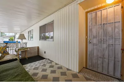  2280 E Valley Pwky #21, Escondido, CA 92027 - Photo 2