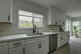 8430 Hydra Ln, San Diego, CA 92126 - Photo 12