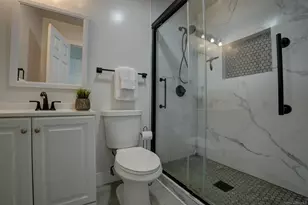8430 Hydra Ln, San Diego, CA 92126 - Photo 14