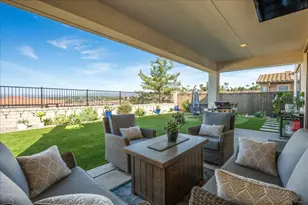 1517 Leonis Pl, Vista, CA 92083 - Photo 32