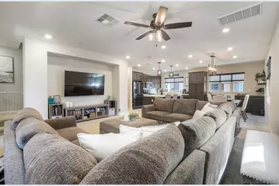  1577 Castillo Way #5, Vista, CA 92081 - Photo 16