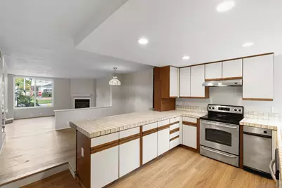  4070 Riviera Dr #5, San Diego, CA 92109 - Photo 24