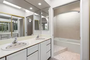 4070 Riviera Dr, San Diego, CA 92109 - Photo 32