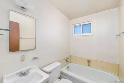  817 Holly Ave., Imperial Beach, CA 91932 - Photo 16