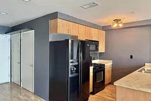 445 Island Ave, San Diego, CA 92101 - Photo 12