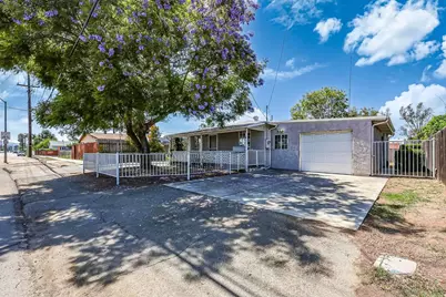  414 E Lincoln Ave, Escondido, CA 92026 - Photo 1