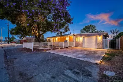 414 E Lincoln Ave, Escondido, CA 92026 - Photo 2