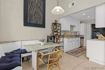  455 Los Arbolitos, Oceanside, CA 92058 - Photo 10