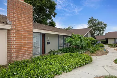 455 Los Arbolitos, Oceanside, CA 92058 - Photo 2