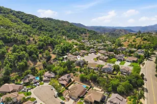 3234 Meadow Grass Ln, Escondido, CA 92027 - Photo 8